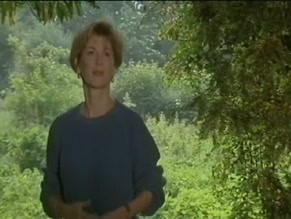 HANNA SCHYGULLA in AUX PETITS BONHEURS (1994)