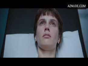 MARINE VACTH NUDE/SEXY SCENE IN THE DOUBLE LOVER