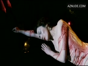 MASUMI MIYAZAKI NUDE/SEXY SCENE IN STRANGE CIRCUS