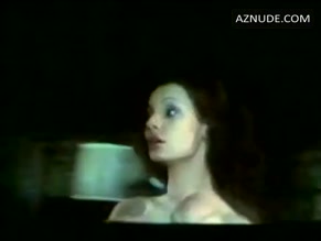 NADIUSKA in LA AMANTE PERFECTA(1976)