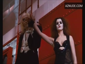 PATRICIA QUINN in THE ROCKY HORROR PICTURE SHOW(1975)
