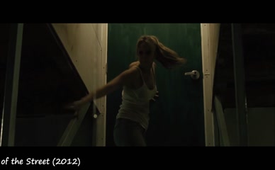 JENNIFER LAWRENCE in House At The End Of The Street