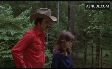 SALLY FIELD in Smokey And The Bandit