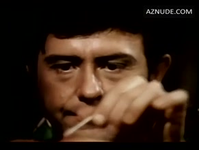 SANDY DEMPSEY in VIDEO VIXENS (1975)