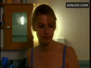 SARAH MANNERS in MILE HIGH(2003-2005)