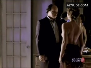 SHARON LAWRENCE NUDE/SEXY SCENE IN NYPD BLUE