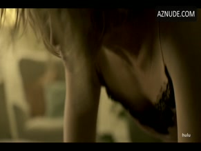 TAYLOR SCHILLING NUDE/SEXY SCENE IN MONSTERLAND