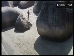YARA LEX NUDE/SEXY SCENE IN LANA - KONIGIN DER AMAZONEN