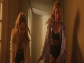 CRISTINA BUZESCU in DESMONTANDO A LUCIA (2024)