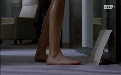 ANNIKA BLENDL NUDE/SEXY SCENE IN TATORT
