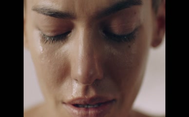 ALINA SUGGELER NUDE/SEXY SCENE IN LANGSAM