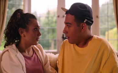 TARA HETHARIA NUDE/SEXY SCENE IN FOLLOW DE SOA