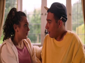 TARA HETHARIA in FOLLOW DE SOA (2021)