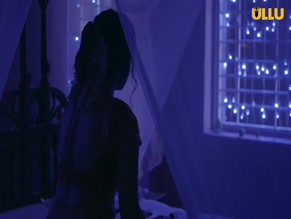 AASMA SAYED NUDE/SEXY SCENE IN SHUBHRATRI