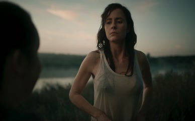 MARINA VOROZHISHCHEVA NUDE/SEXY SCENE IN KHIRURG