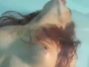 ELENA PRESTI NUDE/SEXY SCENE IN ONIRIS: I SOGNI EROTICI DI SILVIA