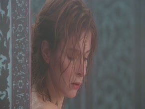 UNKNOWN in FRANCE BOUTIQUE (2003)