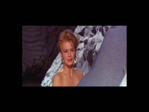 ANGIE DICKINSON in JESSICA