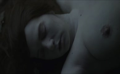 UNKNOWN NUDE/SEXY SCENE IN VIDEOTHEQUE