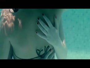 MIREIA FERRE BERMUSELL in SALIR DEL AGUA