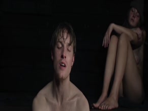 SOFIJA ZOBINA in AGON