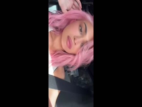 KYLIE JENNER in KYLIE JENNER'S STUNNING PINK HAIR TRANSFORMATION2021