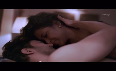 POULOMI DAS,SANCHITA SARKAR NUDE/SEXY SCENE IN TU MERI HEER MAIN TERA RANJHA