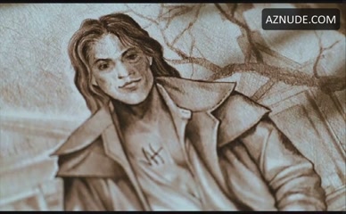 DIORA BAIRD NUDE/SEXY SCENE IN STAN HELSING