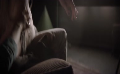 JACQUELINE HONULIK NUDE/SEXY SCENE IN PRETENDERS