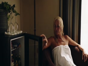 JULIA RAGNARSSON in BLINDED (2019)