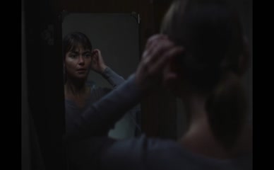 JOANA SANTOS NUDE/SEXY SCENE IN ON FALLING