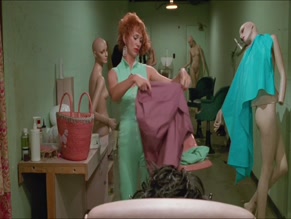KATHY BAKER NUDE/SEXY SCENE IN EDWARD SCISSORHANDS