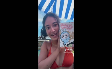 JEWELIANNA RAMOS-ORTIZ NUDE/SEXY SCENE IN JEWELIANNA RAMOS-ORTIZ SEXY IN INSTAGRAM / TIKTOK