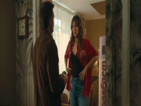 D'ARCY CARDEN NUDE/SEXY SCENE IN SUNNY NIGHTS