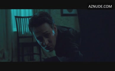 MADELINE ZIMA NUDE/SEXY SCENE IN THE COLLECTOR