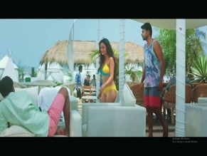 TRIDHA CHOUDHURY in LIFE MEIN TWIST (2018)