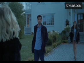 HANNA ARDEHN in QUICKSAND