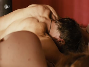 STEFANIE REINSPERGER NUDE/SEXY SCENE IN LIEBESBRIEF AN JENNY