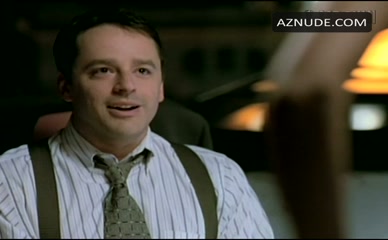 COURTNEY THORNE-SMITH NUDE/SEXY SCENE IN ALLY MCBEAL