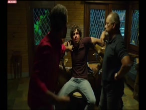 CAROLINA FELIZ in MALVADA VIUDA (2014)