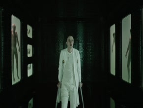 LISA BANES in A CURE FOR WELLNESS(2017)