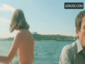 ROXANNE BACH NUDE/SEXY SCENE IN HASTA QUE EL MATRIMONIO NOS SEPARE