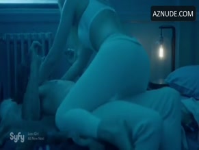 OLIVIA TAYLOR DUDLEY NUDE/SEXY SCENE IN THE MAGICIANS