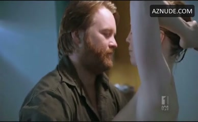 MELISSA GEORGE NUDE/SEXY SCENE IN THE SLAP