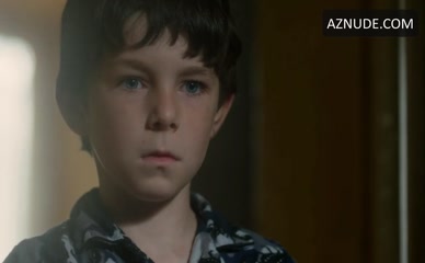 CHLOE SEVIGNY NUDE/SEXY SCENE IN HIT & MISS