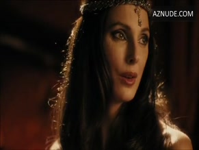 FREDERIQUE BEL in METAL HURLANT CHRONICLES (2012-2014)