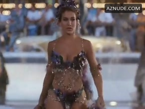 SARAH JESSICA PARKER NUDE/SEXY SCENE IN HONEYMOON IN VEGAS