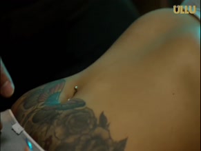 JINNIE JAAZ in JANE ANJANE MEIN 7