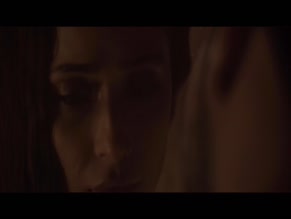 NAVINA BOLE,SARA KHAN NUDE/SEXY SCENE IN EK ANJAAN RISHTEY KA GUILT