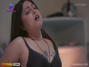 BHARTI JHA,ISHIKA BOSE,PRIYANKA CHAURASIA,SHUBANGI SHARMA,PAYAL PATIL NUDE/SEXY SCENE IN GOOD LUCK